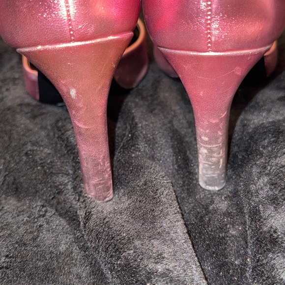 DKNY Shimmering Pink and Silver Heels - Picture 9 of 14